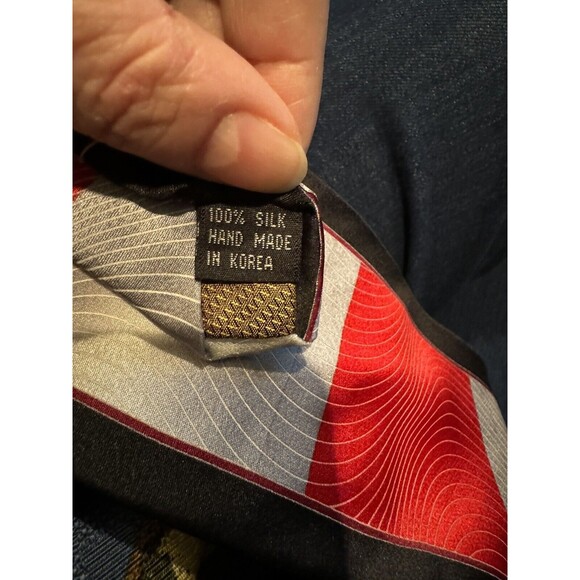 Versani 100% Silk Neck Tie Red And Gray - Picture 4 of 8